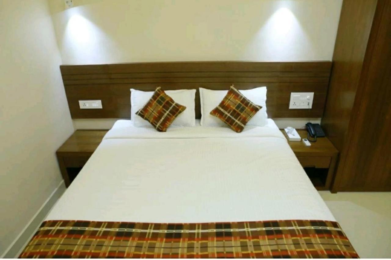Prince Homestay & Restaurant Rudraprayag Экстерьер фото